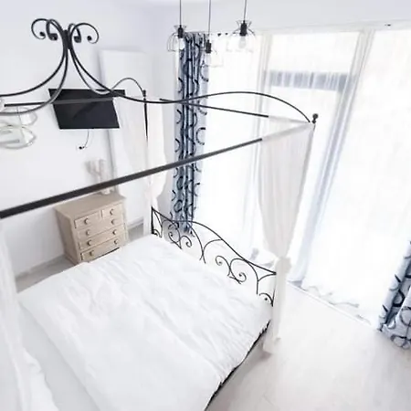 Exclusive Apartments Constanta 아파트 Năvodari