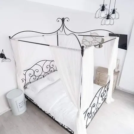 Exclusive Apartments Constanta 아파트 Năvodari